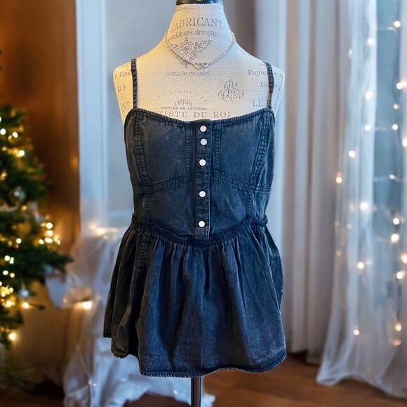 Free People We The Free Women's Reworked Denim Top - M - NWT - Picture 2 of 4